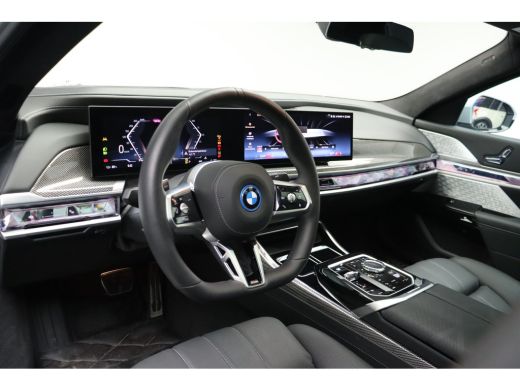 BMW i7 eDrive50 High Executive M Sport / Panoramadak / Stoelventilatie / Massagefunctie / Bowers & Wilki... ActivLease financial lease