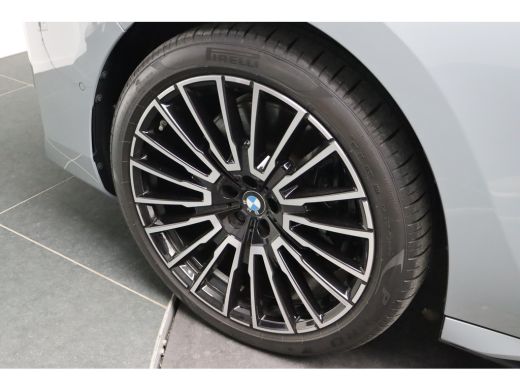 BMW i7 eDrive50 High Executive M Sport / Panoramadak / Stoelventilatie / Massagefunctie / Bowers & Wilki... ActivLease financial lease