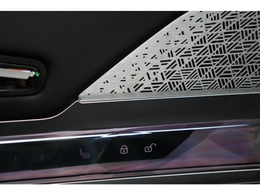 BMW i7 eDrive50 High Executive M Sport / Panoramadak / Stoelventilatie / Massagefunctie / Bowers & Wilki... ActivLease financial lease