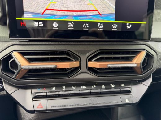 Dacia Duster 1.6 Hybrid 140 Extreme Groen! ActivLease financial lease