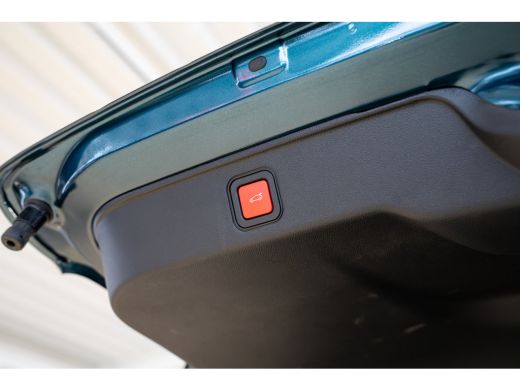 Fiat 600 1.2 Hybrid La Prima | Camera | Navigatie | Kunstlederen bekleding | Stoelverwarming | Climate Con... ActivLease financial lease