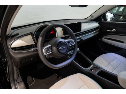Fiat 600 1.2 Hybrid La Prima | Camera | Navigatie | Kunstlederen bekleding | Stoelverwarming | Climate Con... ActivLease financial lease