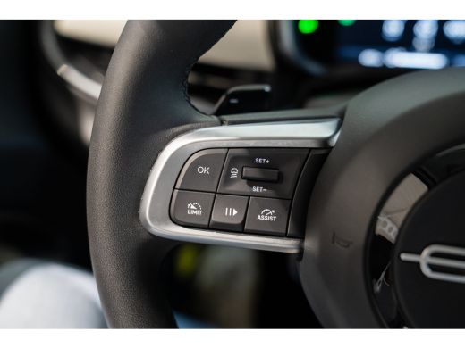 Fiat 600 1.2 Hybrid La Prima | Camera | Navigatie | Kunstlederen bekleding | Stoelverwarming | Climate Con... ActivLease financial lease