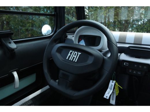 Fiat Topolino Basis | OP VOORRAAD | VANAF 16 JAAR | 75 KM ACTIERADIUS | Panoramadak | USB | LED ActivLease financial lease