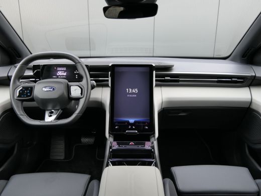 Ford Capri Extended Range RWD 77 kWh | Trekhaak | AGR Stoelen | Warmtepomp | Adaptieve Cruise | Dodehoek Det... ActivLease financial lease