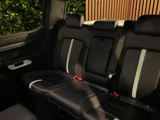 Ford Ranger 2.5 PHEV Stormtrak 280PK 360 Camera | Matrix LED | 5 Persoons | 3.5 ton Trekgewicht ActivLease financial lease