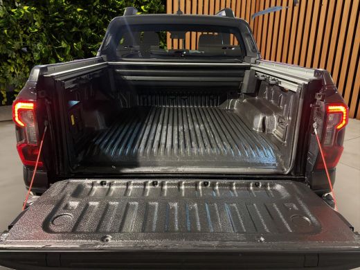 Ford Ranger 2.5 PHEV Stormtrak 280PK 360 Camera | Matrix LED | 5 Persoons | 3.5 ton Trekgewicht ActivLease financial lease