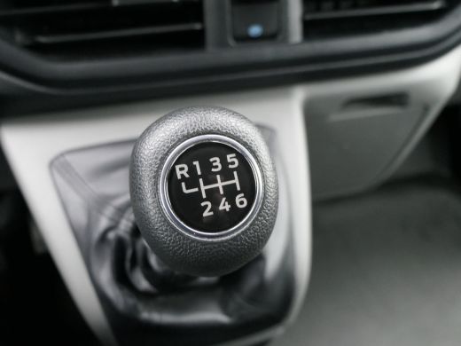 Ford Transit Custom 300 2.0 TDCI L2H1 Trend | Laadruimte Pakket | Camera | Verwarmde Voorruit | CarPlay/Android Auto ... ActivLease financial lease