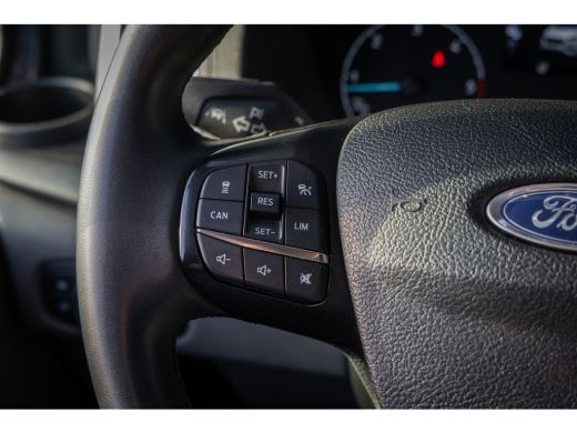 Ford Transit Custom 320 2.0 TDCI L2H1 Limited DC ActivLease financial lease