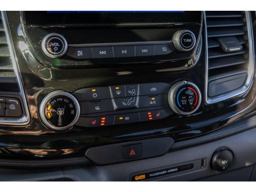 Ford Transit Custom 320 2.0 TDCI L2H1 Limited DC ActivLease financial lease