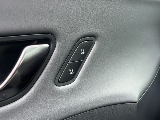 Hyundai Kona 1.6 GDI 141pk HEV N-Line | Premium audio | 360 camera | Bestuurdersstoel met geheugen | Adaptive ... ActivLease financial lease