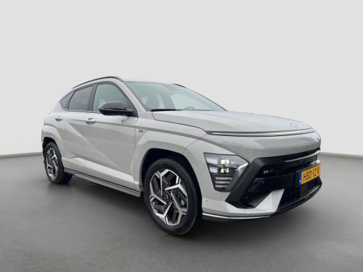 Hyundai Kona 1.6 GDI 141pk HEV N-Line | Premium audio | 360 camera | Bestuurdersstoel met geheugen | Adaptive ... ActivLease financial lease