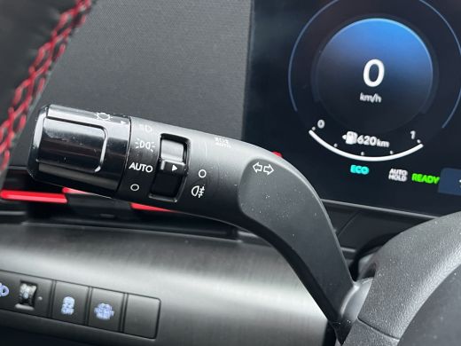 Hyundai Kona 1.6 GDI 141pk HEV N-Line | Premium audio | 360 camera | Bestuurdersstoel met geheugen | Adaptive ... ActivLease financial lease