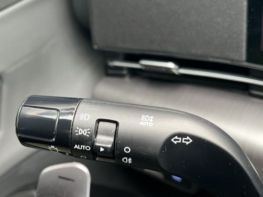 Hyundai Kona 1.6 GDI 141pk HEV Premium | Premium audio | 360 camera | Bestuurdersstoel met geheugen | Adaptive... ActivLease financial lease