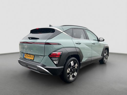 Hyundai Kona 1.6 GDI 141pk HEV Premium | Premium audio | 360 camera | Bestuurdersstoel met geheugen | Adaptive... ActivLease financial lease