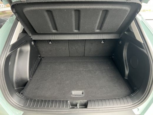 Hyundai Kona 1.6 GDI 141pk HEV Premium | Premium audio | 360 camera | Bestuurdersstoel met geheugen | Adaptive... ActivLease financial lease