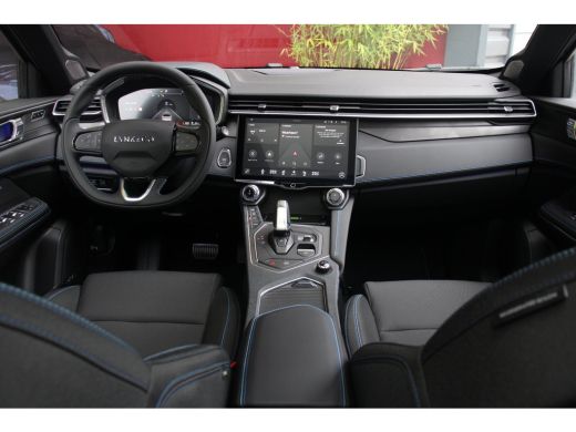 Lynk & Co 01 1.5 | 360 Camera | Sfeerverlichting | Adaptive Cruise | Panoramadak ActivLease financial lease