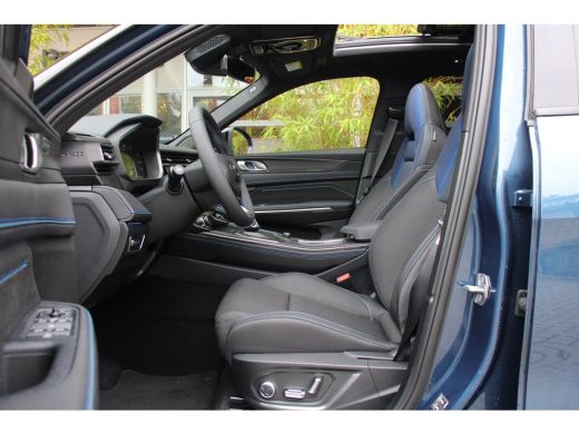 Lynk & Co 01 1.5 | 360 Camera | Sfeerverlichting | Adaptive Cruise | Panoramadak ActivLease financial lease