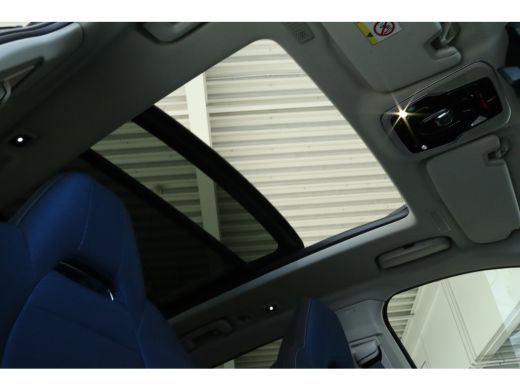 Lynk & Co 01 1.5 | Adapt. Cruise | Trekhaak | Stoelverwarming | Pano | 360 Camera | Infinity Audio | Keyless |... ActivLease financial lease