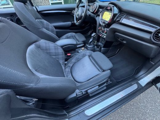 Mini Cooper S Cabrio 2.0 Cooper S 192Pk JCW AUTOMAAT XENON UNION JACK NAVI ECC 96000KM!!! ActivLease financial lease