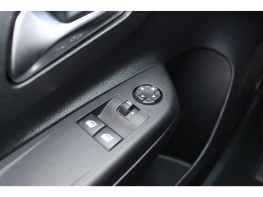 Opel Corsa 1.2 Edition | Navigatie | Parkeersensoren achter | Apple Carplay/ Android Auto | ActivLease financial lease