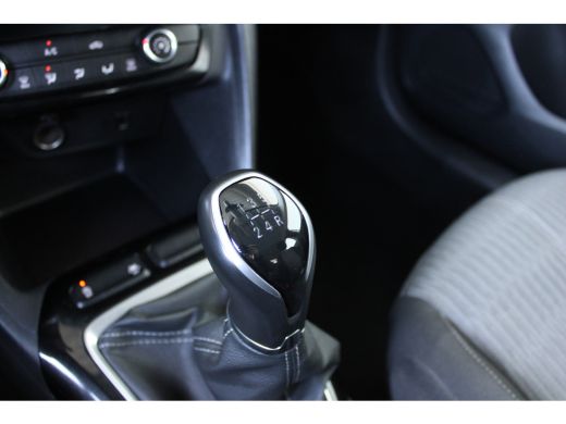 Opel Corsa 1.2 Edition | Navigatie | Parkeersensoren achter | Apple Carplay/ Android Auto | ActivLease financial lease