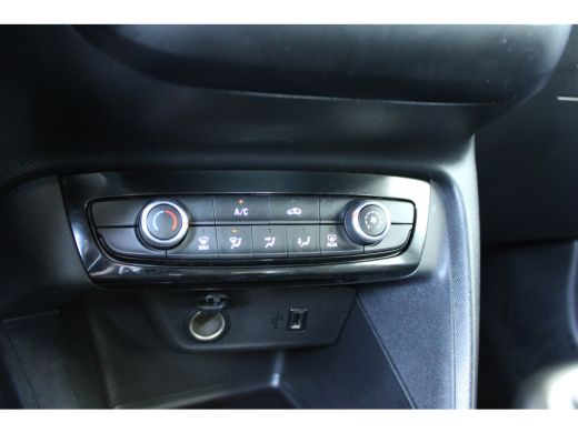 Opel Corsa 1.2 Edition | Navigatie | Parkeersensoren achter | Apple Carplay/ Android Auto | ActivLease financial lease