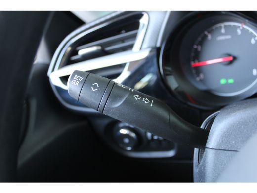 Opel Corsa 1.2 Edition | Navigatie | Parkeersensoren achter | Apple Carplay/ Android Auto | ActivLease financial lease