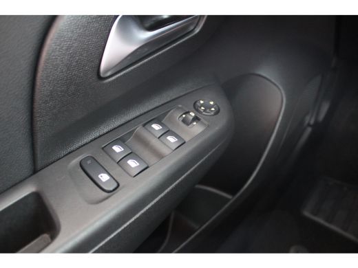 Opel Corsa-e Elegance 50 kWh | SOH 88% | Apple Carplay/ Android Auto | Cruise control | Climate control | LED ... ActivLease financial lease