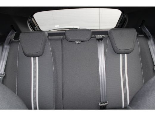 Opel Corsa GS | Achteruitrijcamera 180&deg; | Dode hoek waarschuwing | Draadloze Apple Carplay en Android Auto ActivLease financial lease