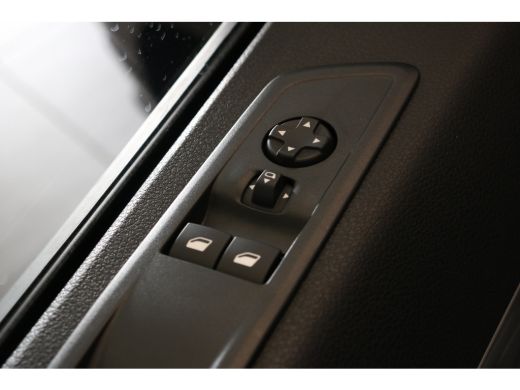 Opel Vivaro-e Standaard - Electric | STX | Stoel-stuurverwarming | LED | Achteruitrijcamera | PDC | ActivLease financial lease