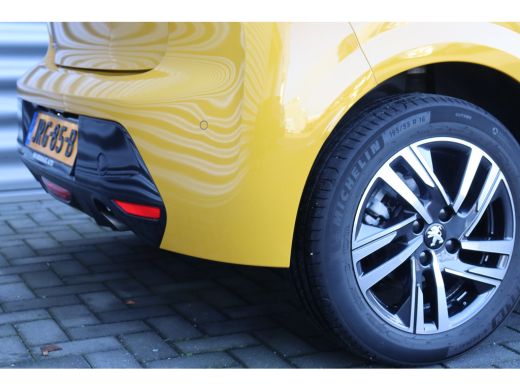 Peugeot 208 1.2 PURETECH 100PK ALLURE PACK / NAVI / LEDER / CLIMA / FULL-LED / PDC / CAMERA / 16" LMV / WINTE... ActivLease financial lease