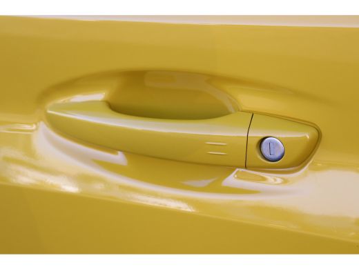 Peugeot 208 1.2 PURETECH 100PK ALLURE PACK / NAVI / LEDER / CLIMA / FULL-LED / PDC / CAMERA / 16" LMV / WINTE... ActivLease financial lease