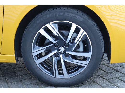 Peugeot 208 1.2 PURETECH 100PK ALLURE PACK / NAVI / LEDER / CLIMA / FULL-LED / PDC / CAMERA / 16" LMV / WINTE... ActivLease financial lease