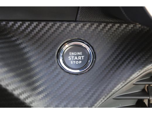 Peugeot 208 1.2 PureTech Allure | Automaat | Navigatie | Camera | 3D Instrumentenpaneel | Apple carplay | 56... ActivLease financial lease