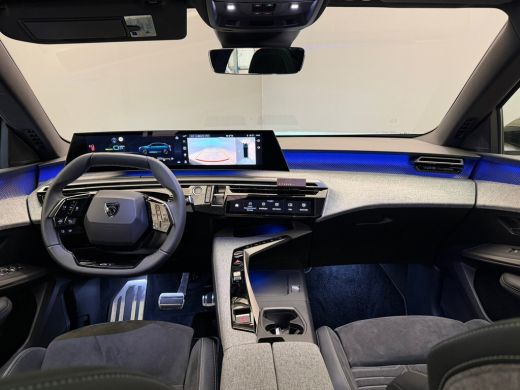 Peugeot 3008 1.6 plug-in Hybrid 195 GT Alcantara | Panoramadak | Stoelverwarming+Massage | Camera V+A | Apple ... ActivLease financial lease