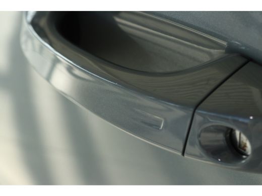 Peugeot 308 1.2 Hybrid 145 e-DCS6 GT | Adapt. Cruise | Schuifdak | Camera | Carplay | Navi | Keyless | MATRIX... ActivLease financial lease