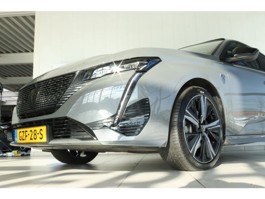 Peugeot 308 1.2 Hybrid 145 e-DCS6 GT | Adapt. Cruise | Schuifdak | Camera | Carplay | Navi | Keyless | MATRIX... ActivLease financial lease