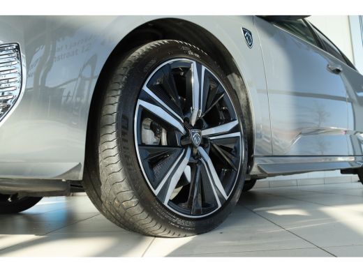 Peugeot 308 1.2 Hybrid 145 e-DCS6 GT | Adapt. Cruise | Schuifdak | Camera | Carplay | Navi | Keyless | MATRIX... ActivLease financial lease