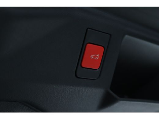 Peugeot 5008 1.2 Hybrid 145 GT | Adapt. Cruise | 7-Pers | Stoel+Stuurverwarming | Camera | Navi | Carplay | El... ActivLease financial lease