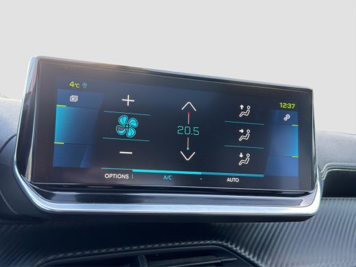 Peugeot e-2008 EV GT Pack 50 kWh Panoramadak | Voorruit+stoel verwarming | Camera | Full LED | ActivLease financial lease