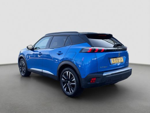 Peugeot e-2008 EV GT Pack 50 kWh Panoramadak | Voorruit+stoel verwarming | Camera | Full LED | ActivLease financial lease