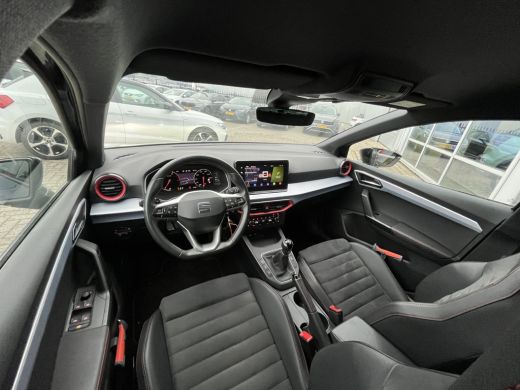 Seat Ibiza 1.0 EcoTSI FR Business Intense 95pk | Navigatie | Adaptief cruise control | Camera achter | Stoel... ActivLease financial lease