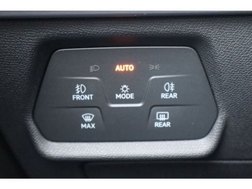 Seat Leon Sportstourer FR Business - eHybrid | Achteruitrijcamera | Automatisch dimmende binnenspiegel | Da... ActivLease financial lease