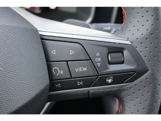 Seat Leon Sportstourer FR Business - eHybrid | Achteruitrijcamera | Automatisch dimmende binnenspiegel | Da... ActivLease financial lease