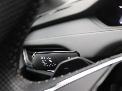 Skoda Enyaq iV 60 Sportline 170PK Aut. SOH 94%, Trekhaak, Virtual Pedal, Keyless, Side Assist, Achteruitrijcamer... ActivLease financial lease