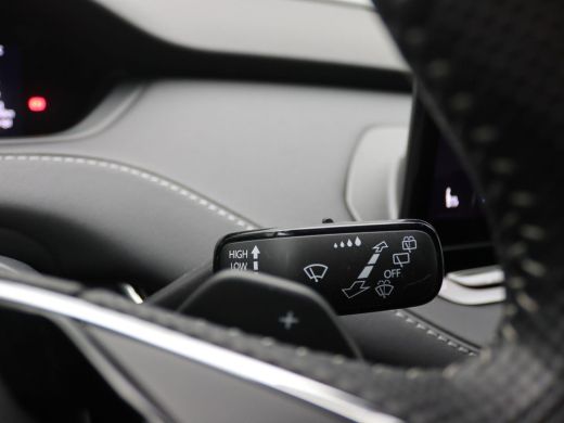 Skoda Enyaq iV 60 Sportline 170PK Aut. SOH 94%, Trekhaak, Virtual Pedal, Keyless, Side Assist, Achteruitrijcamer... ActivLease financial lease