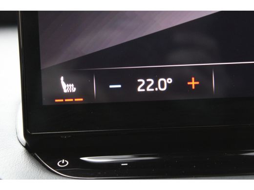 Skoda Enyaq iV 80 Sportline SOh 90% PANO LEER SFEER TREKHAAK 158000KM!!! ActivLease financial lease