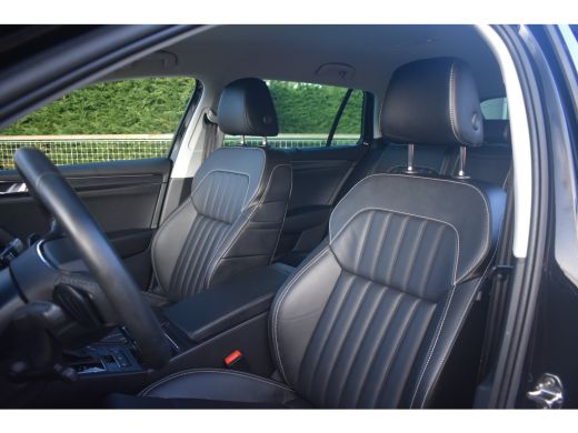Skoda Superb Combi 1.5 TSI 150PK DSG Business Edition Plus | STOELVERW. V+A | CAMERA | NAVIGATIE | MEMORY | AL... ActivLease financial lease