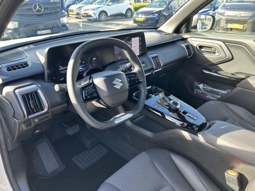 Suzuki e Vitara Style 61 kWh ActivLease financial lease